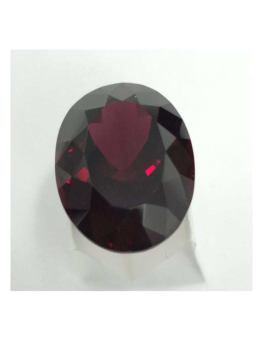 Granato  Taglio Ovale 12 x 16 mm - 14